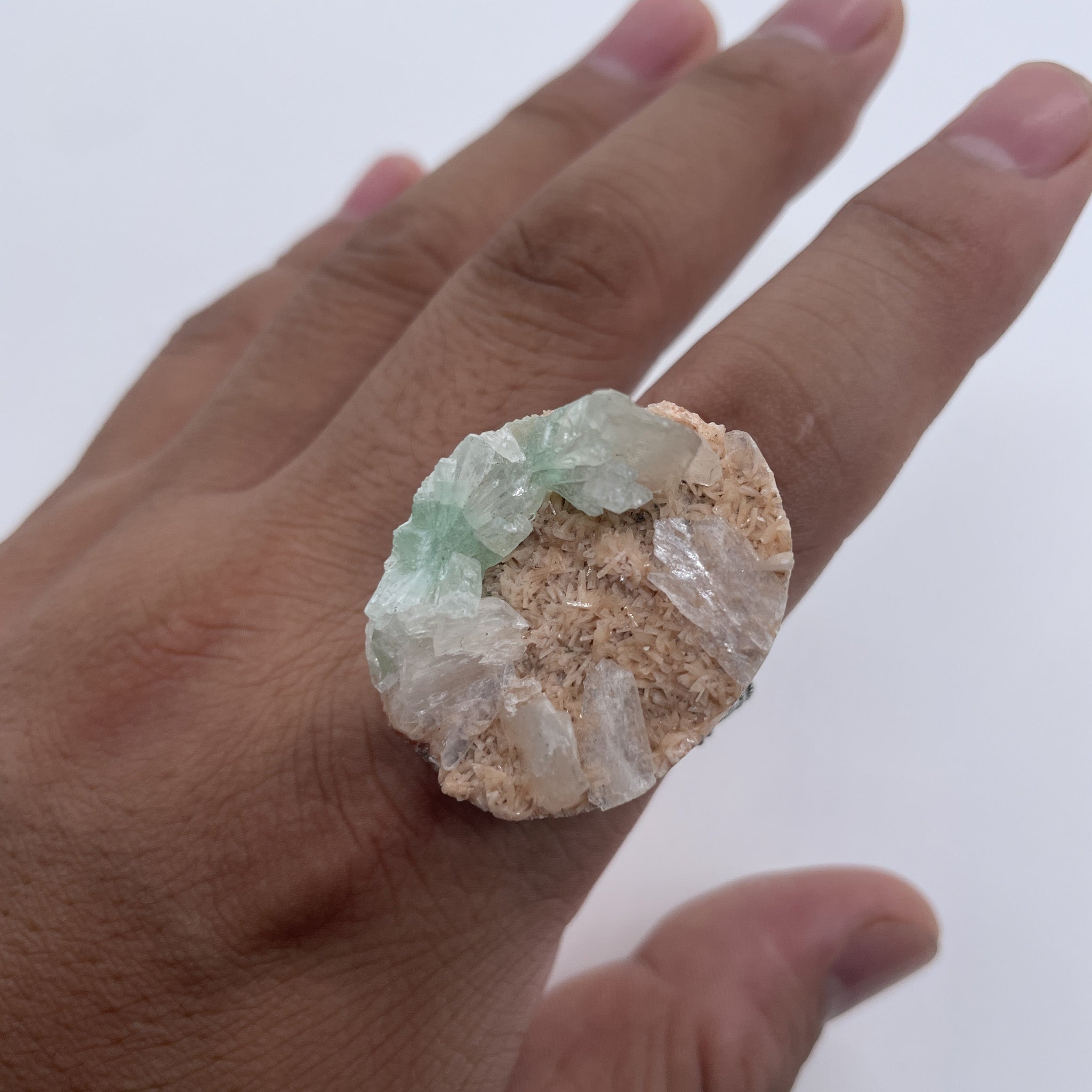 The Whisper of the Emerald City Ring（Handmade One of a Kind）